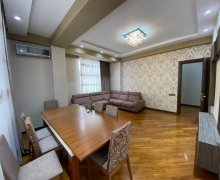 Satılır Yeni Tikili 8-ci kilometr, Nizami r.