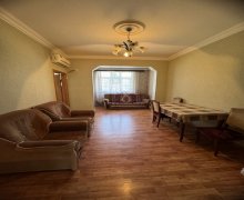 ecemide aylıq kiraye evler 2018 Memar Əcəmi m., 3-cü mikrorayon, Nəsimi r.