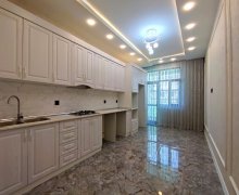 Satılır Yeni Tikili Əhmədli m., Xətai r.