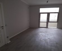 Satılır Yeni Tikili Yeni Günəşli qəs., Suraxanı r.