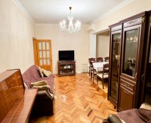 Kirayə (aylıq) Köhnə Tikili Azadlıq m., 8-ci mikrorayon, Binəqədi r. Kirayə (aylıq) Köhnə Tikili Azadlıq m., 8-ci mikrorayon, Binəqədi r.