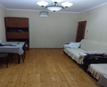 Satılır Köhnə Tikili Əhmədli m., Köhnə Günəşli qəs., Xətai r.