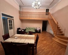 Kirayə (aylıq) Köhnə Tikili Sahil m., Səbail r.