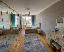 Satılır Köhnə Tikili Bakıxanov qəs., Sabunçu r.