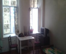 Kirayə (aylıq) Köhnə Tikili İçərişəhər m., Səbail r.