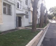 Satılır Köhnə Tikili Memar Əcəmi m., 5-ci mikrorayon, Nəsimi r.