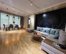 Satılır Yeni Tikili Elmlər akademiyası m., Yasamal qəs., Yasamal r.