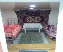 1 otaqli aylıq heyet evi kiraye/villa İnşaatçılar m., Yasamal qəs., Yasamal r.