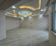 Satılır Yeni Tikili Xırdalan ş. Satılır Yeni Tikili Xırdalan ş.