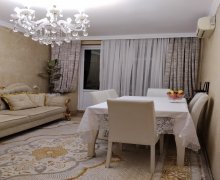 Satılır Köhnə Tikili Avtovağzal m., Biləcəri qəs., Binəqədi r.