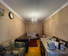 Satılır Köhnə Tikili Əhmədli m., Xətai r. Satılır Köhnə Tikili Əhmədli m., Xətai r.