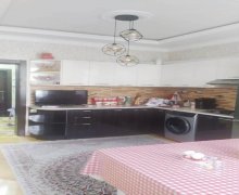 Satılır Yeni Tikili 8-ci mikrorayon, Binəqədi r.