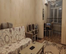 Kiraye aylıq Köhnə Tikili Gənclik m., Nəsimi r.