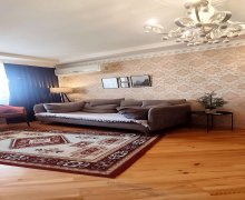 Satılır Yeni Tikili İnşaatçılar m., Yeni Yasamal qəs., Yasamal r.