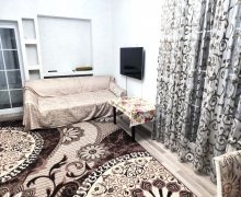 Kirayə (aylıq) Köhnə Tikili Qara Qarayev m., Nizami r. Kirayə (aylıq) Köhnə Tikili Qara Qarayev m., Nizami r.