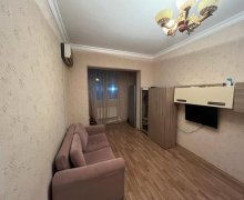 Satılır Köhnə Tikili Nəsimi m., 6-cı mikrorayon, Binəqədi r.