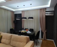 Satılır Yeni Tikili İnşaatçılar m., Yasamal qəs., Yasamal bazarı, Yasamal r.