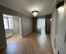 Satılır Köhnə Tikili Xalqlar dostluğu m., 8-ci kilometr, Nizami r.