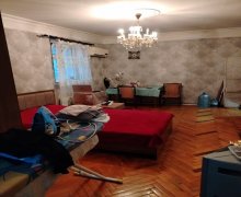 Satılır Köhnə Tikili İnşaatçılar m., Yasamal r.