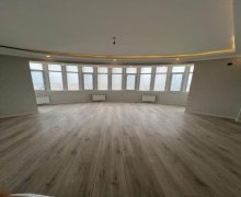 Satılır Yeni Tikili Memar Əcəmi m., 9-cu mikrorayon, Binəqədi r.