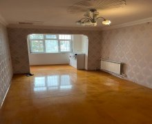 Satılır Köhnə Tikili Neftçilər m., 8-ci kilometr, Nizami r.