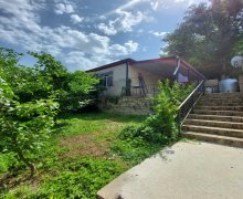 Satılır Bağ evi Quba ş. Satılır Bağ evi Quba ş.