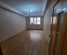 Satılır Yeni Tikili Xırdalan ş.