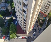 Satılır Yeni Tikili Elmlər akademiyası m., Yasamal r.