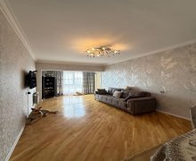 Satılır Köhnə Tikili Əhmədli m., Əhmədli, Xətai r.