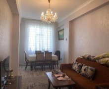 Satılır Yeni Tikili İnşaatçılar m., Yeni Yasamal qəs., Yasamal r.