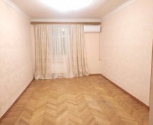 Kirayə (aylıq) Köhnə Tikili Elmlər akademiyası m., Yasamal r.