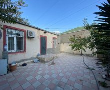 Satılır Həyət evi/villa Xırdalan ş. Satılır Həyət evi/villa Xırdalan ş.