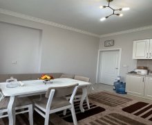 Satılır Yeni Tikili Xalqlar dostluğu m., Əhmədli, Xətai r.