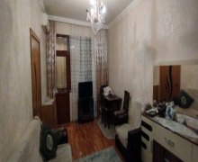 Satılır Köhnə Tikili Memar Əcəmi m., 4-cü mikrorayon, Nəsimi r.