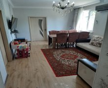 Satılır Köhnə Tikili Avtovağzal m., 7-ci mikrorayon, Binəqədi r.