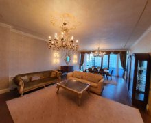 Satılır Yeni Tikili 28 May m., Səbail r.