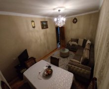 Satılır Köhnə Tikili Köhnə Günəşli qəs., Xətai r. Satılır Köhnə Tikili Köhnə Günəşli qəs., Xətai r.