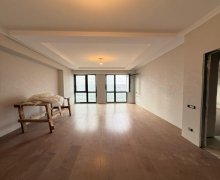 Satılır Yeni Tikili İnşaatçılar m., Yeni Yasamal qəs., Yasamal r.