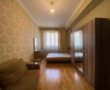 Satılır Yeni Tikili Xırdalan ş.