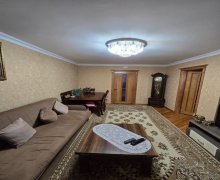 Satılır Köhnə Tikili Sumqayıt ş. Satılır Köhnə Tikili Sumqayıt ş.