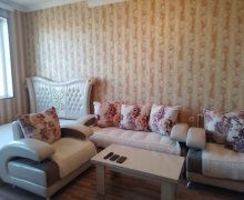 1 otaqlı yeni tikililər Azadlıq m., Binəqədi r.