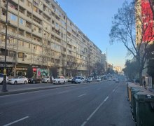 Satılır Köhnə Tikili İnşaatçılar m., Yasamal r.