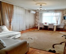 Satılır Köhnə Tikili Əhmədli m., Əhmədli, Xətai r.