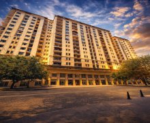 Satılır Yeni Tikili 28 May m., Şərq Bazarı, Nərimanov r.