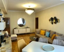 Satılır Yeni Tikili Nizami m., Yasamal qəs., Yasamal r.