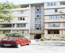 Satılır Köhnə Tikili Neftçilər m., Bakıxanov qəs., Sabunçu r.