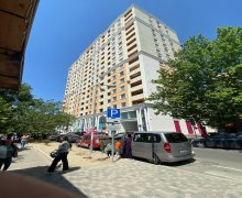 Satılır Yeni Tikili Elmlər akademiyası m., Yasamal r.