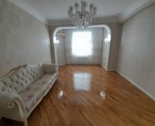 Satılır Yeni Tikili Memar Əcəmi m., 9-cu mikrorayon, Binəqədi r.