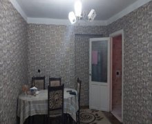 Satılır Köhnə Tikili Neftçilər m., Nizami r. Satılır Köhnə Tikili Neftçilər m., Nizami r.