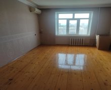 Satılır Köhnə Tikili Yeni Günəşli qəs., Suraxanı r.